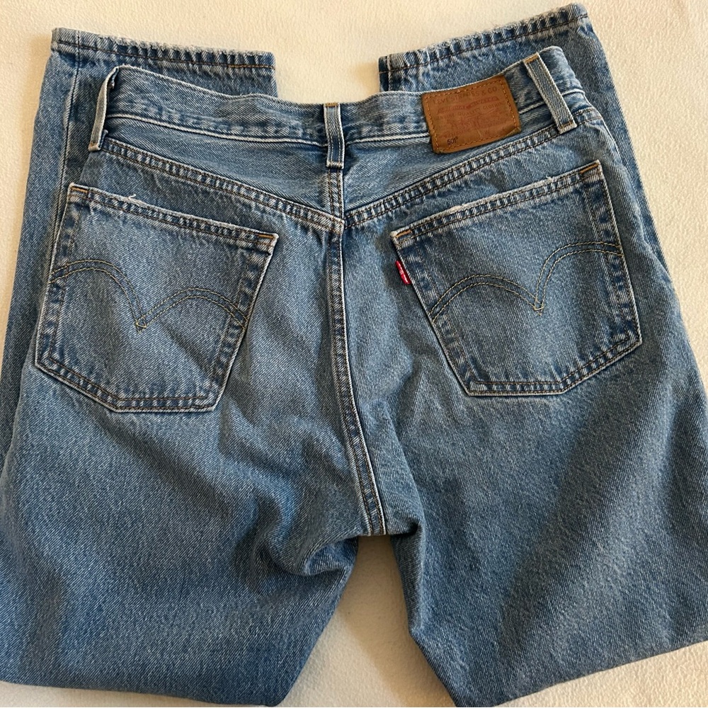 Levi's 501 Straight Cropped Jeans